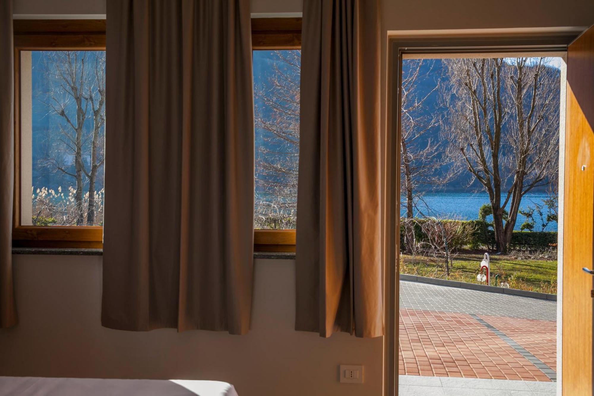 Albergo La Romanella Spinone Al Lago ภายนอก รูปภาพ